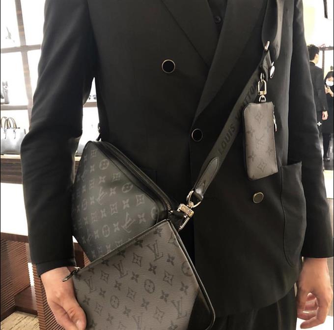 2025224m69443101734222