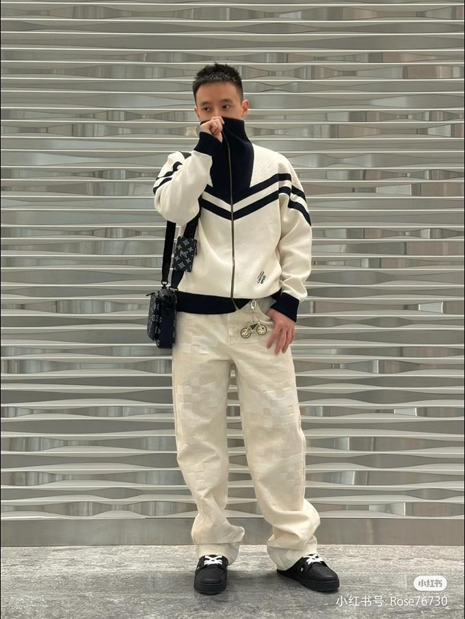 2025224M24753122029673