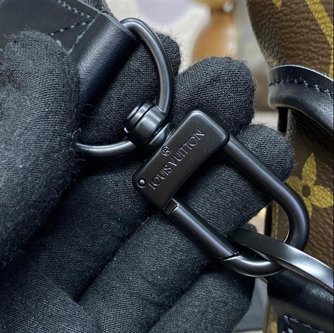 2025224M46972101533642