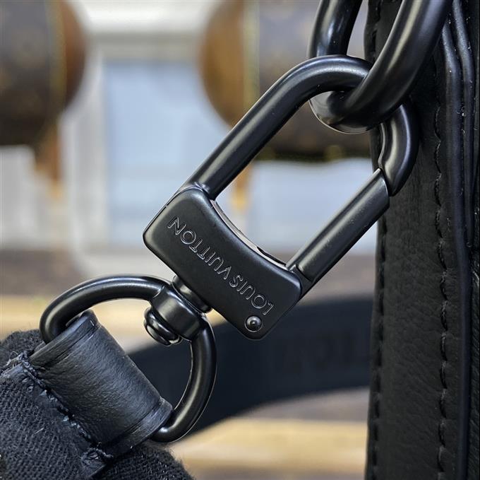 2025224M82248101533895