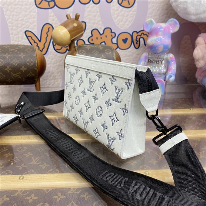 2025224M833841015346