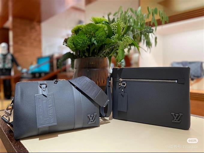 2025224M11602121637500