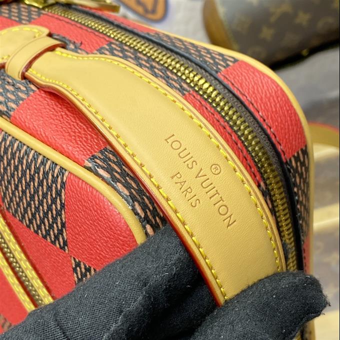 2025224N40561125332173