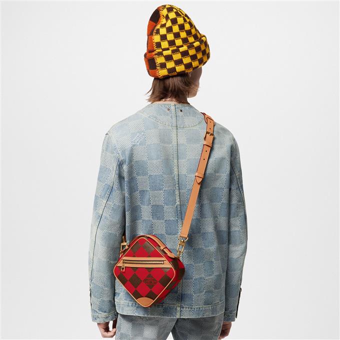 2025224N40561125332768