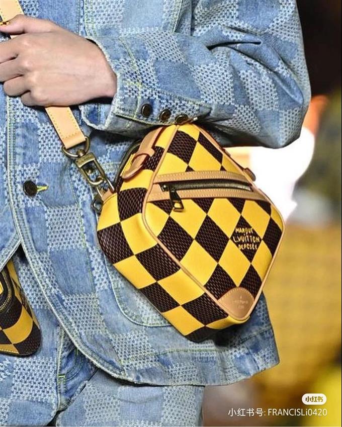 2025224N4056212533318