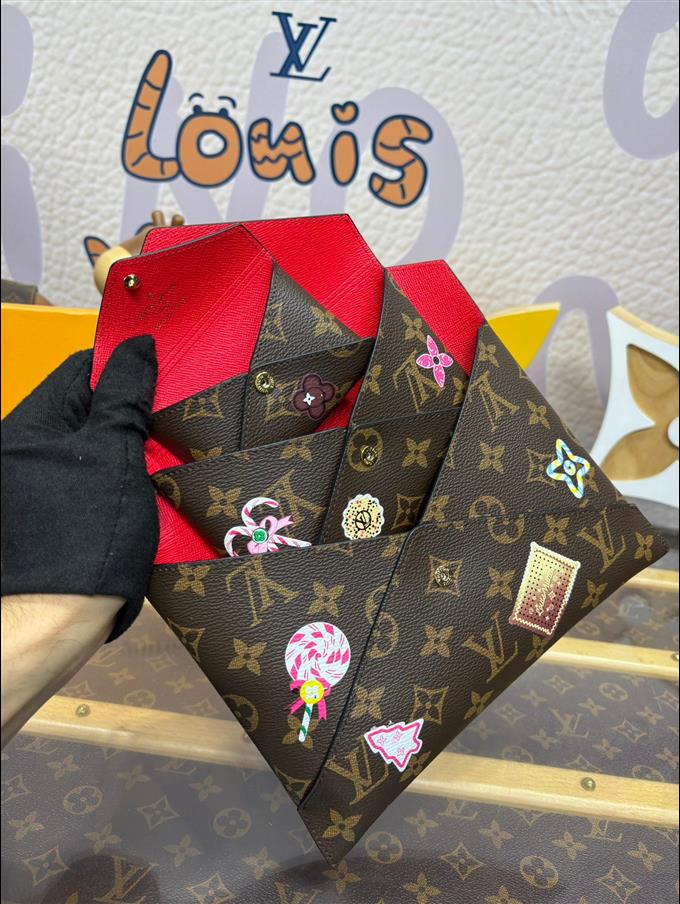 2025224M1220312182189