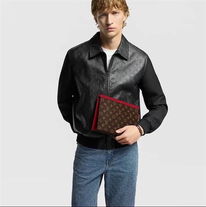 2025224M1281712188242