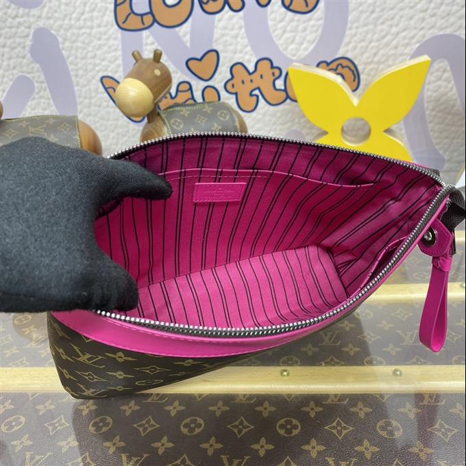 2025224M1335612182612