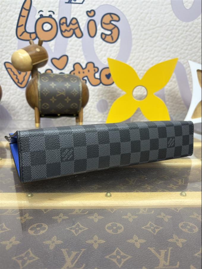 2025224N000881218525