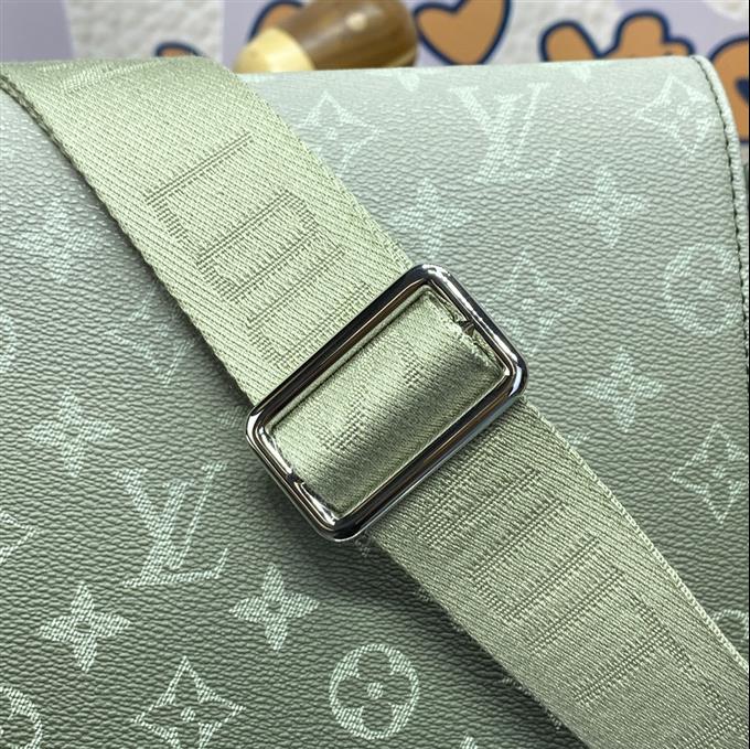 2025224M11593121521182