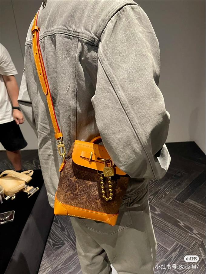 2025224M11630121529129