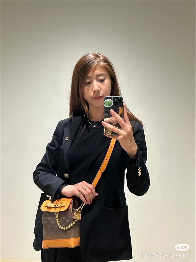 2025224M11630121529192