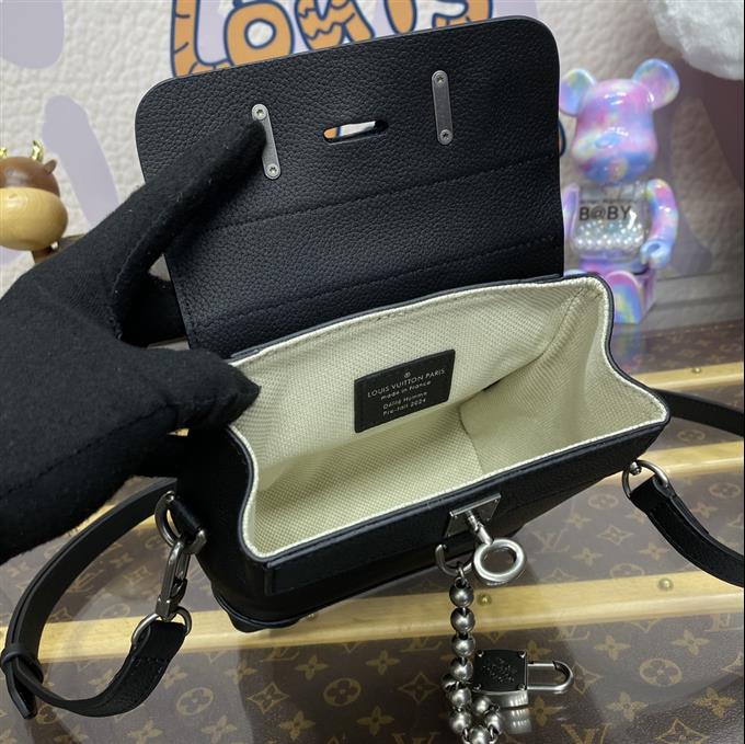 2025224M11637121521966