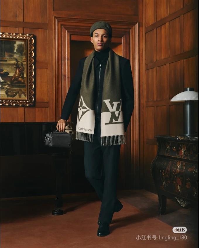 2025224M11657121522557