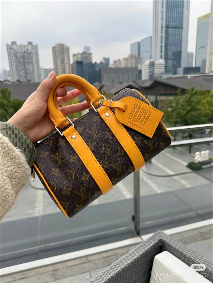 2025224M12733121528284