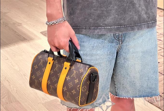 2025224M46687121527733