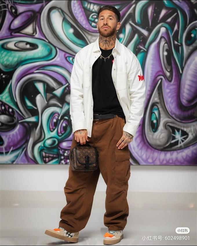 2025224M46973121530417