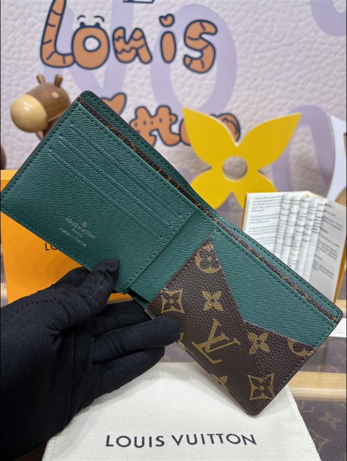 2025224M12837121335606