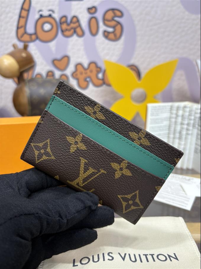 2025224M12844121336586