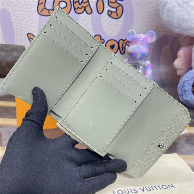 2025224M82410121335200