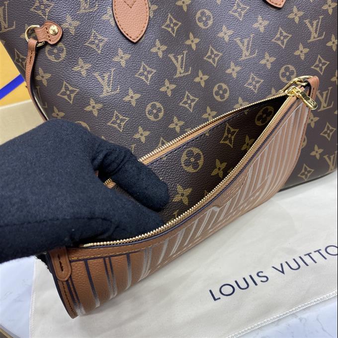 2025224M11946103828710