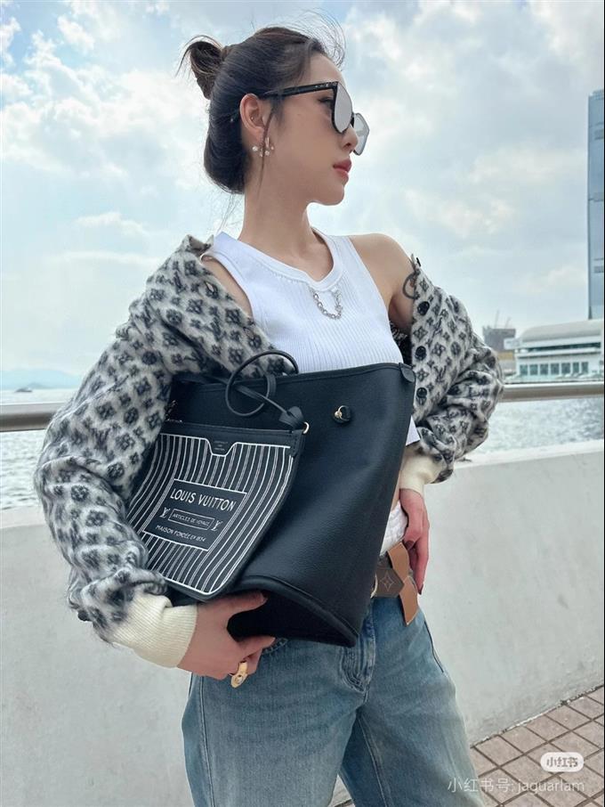 2025224M11946103835537