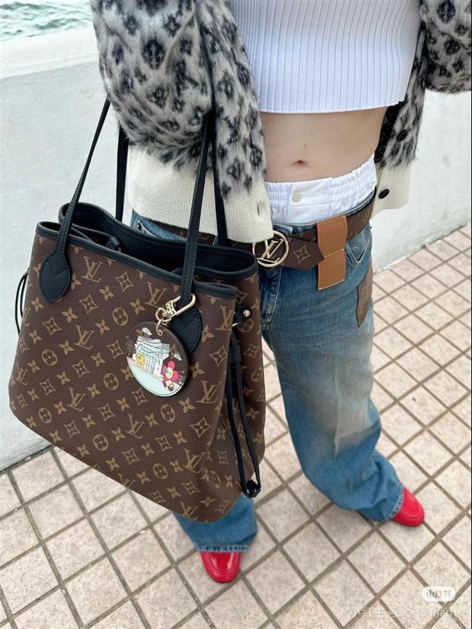 2025224M11946103835569