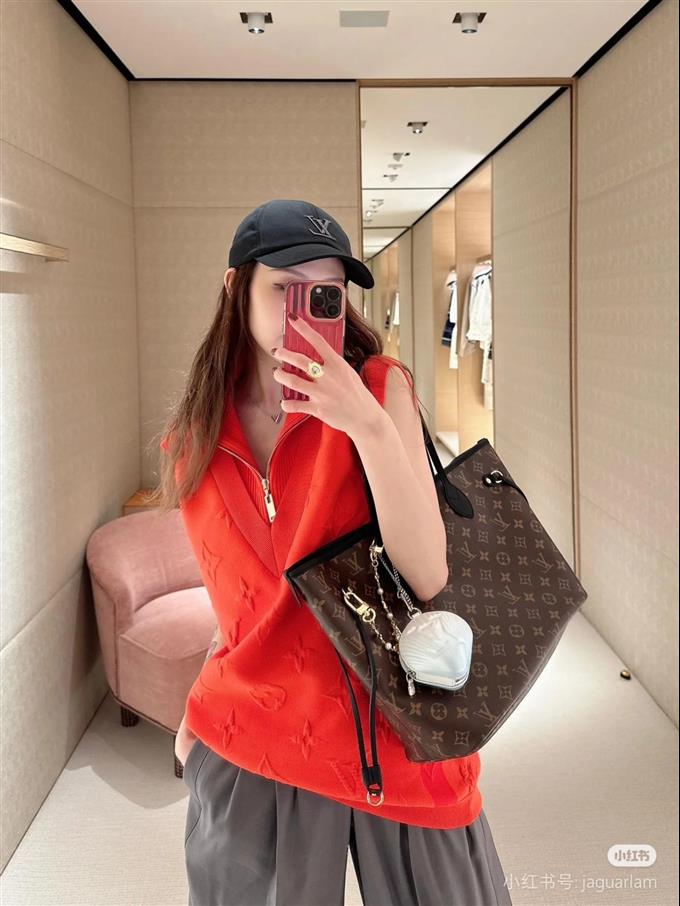 2025224M1194611520236