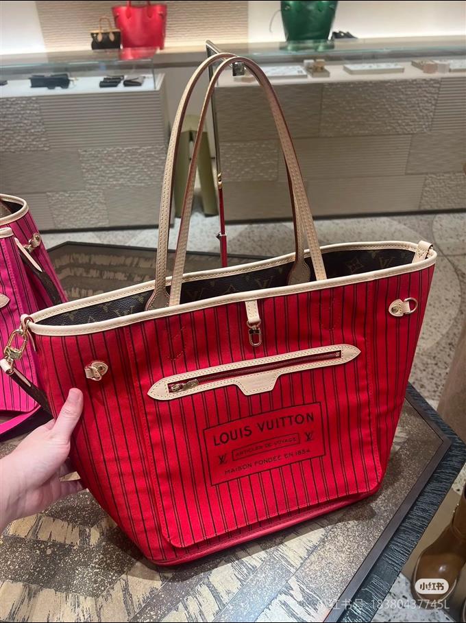 2025224M1209610382463