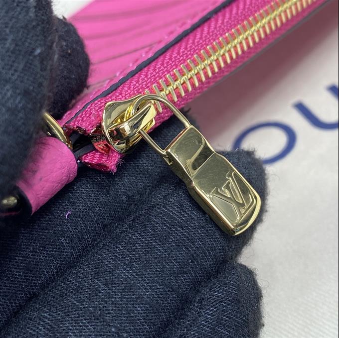 2025224M12106103825402