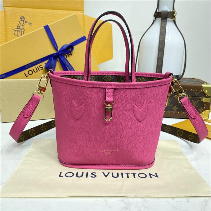 2025224M12106103827904