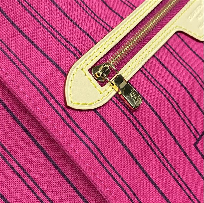 2025224M12257103828109