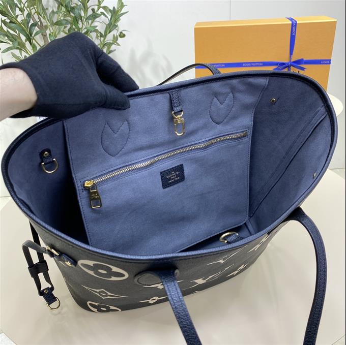 2025224M58907103827450