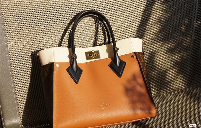 2025224M5382310011819