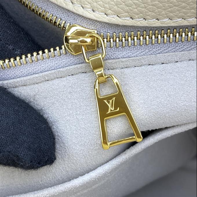 2025224M538231007231