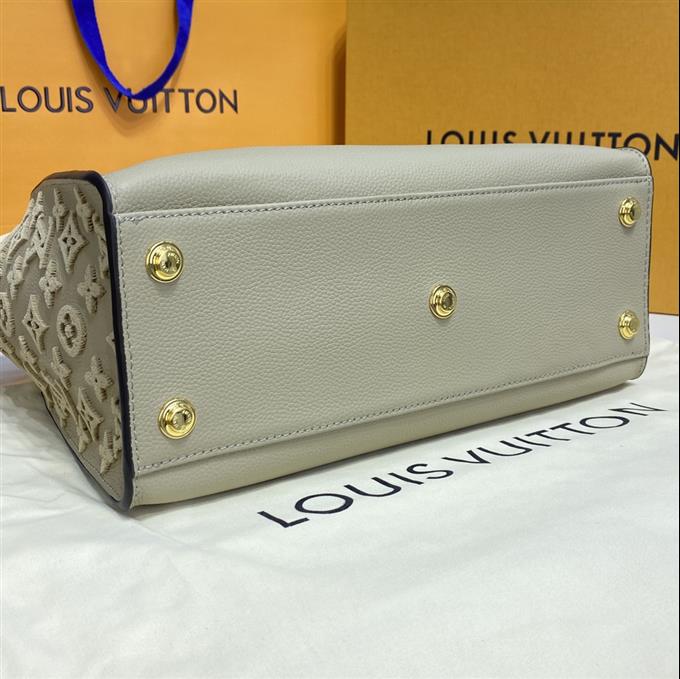 2025224M538261008442