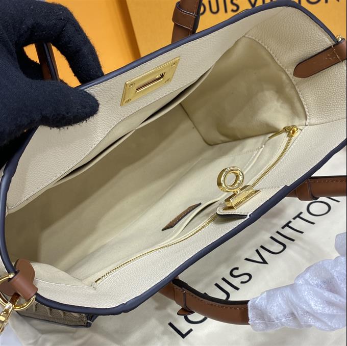 2025224M538261008521