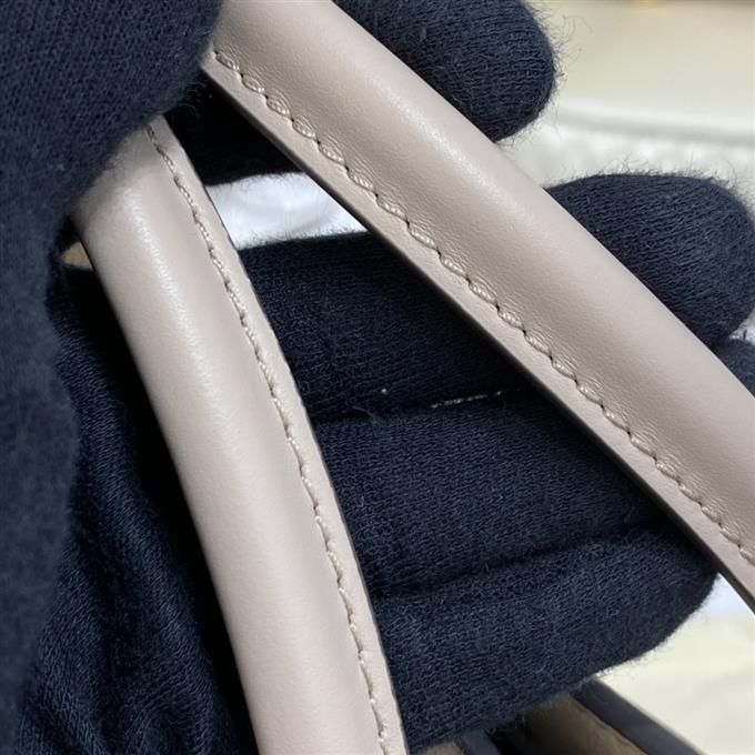 2025224M569341006261