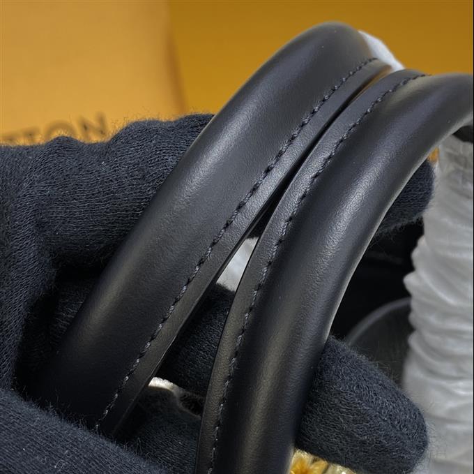 2025224M5772810011712