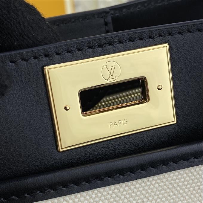 2025224M599081009800