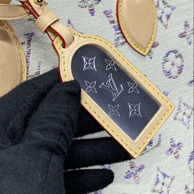 2025224M2470810054692