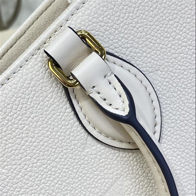 2025224M46569102558781