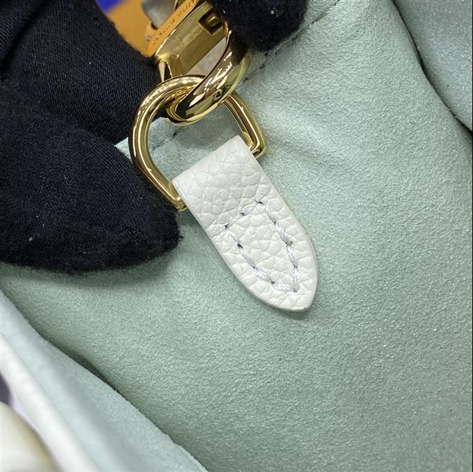 2025224M46833102551974