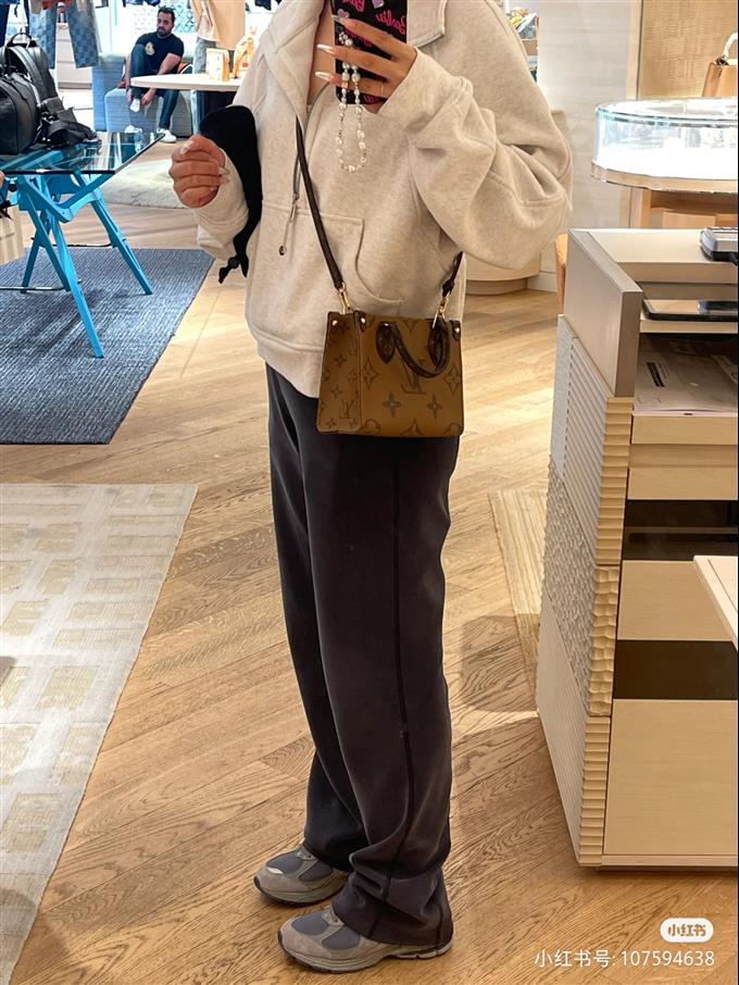 2025224M4683910261387