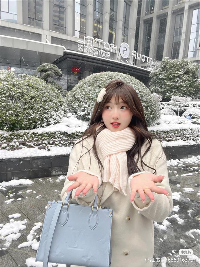 2025224M4684010261167