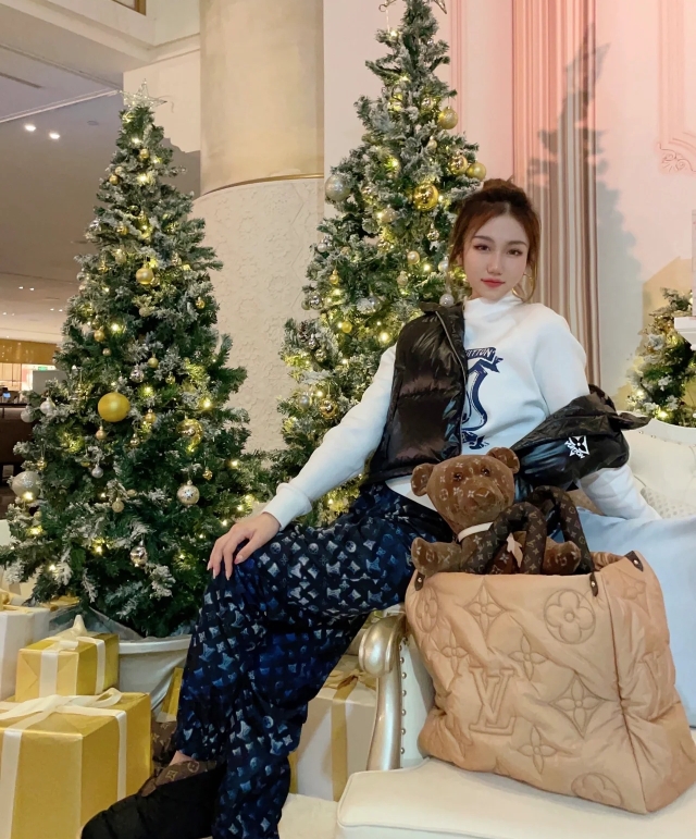 2025224M5900710055807