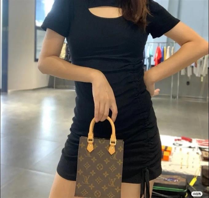 2025224M812951010356