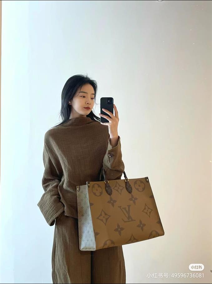 2025224M44576102550457