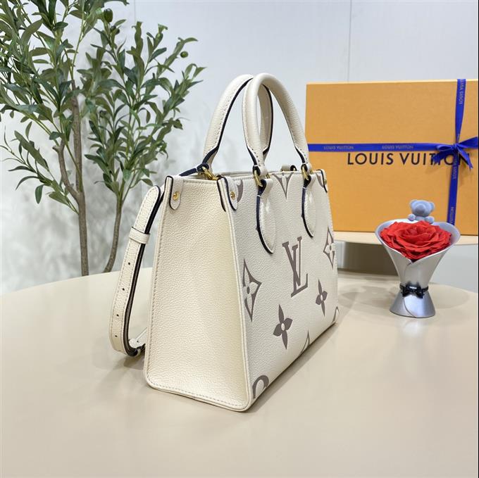 2025224M45654102558109