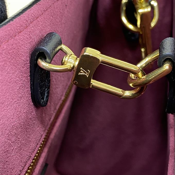 2025224M45659102558233